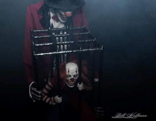 caged-victim-clown