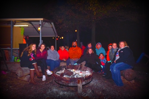 haunted-woods-crowd-2