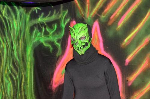 neon-glowing-skull-monster