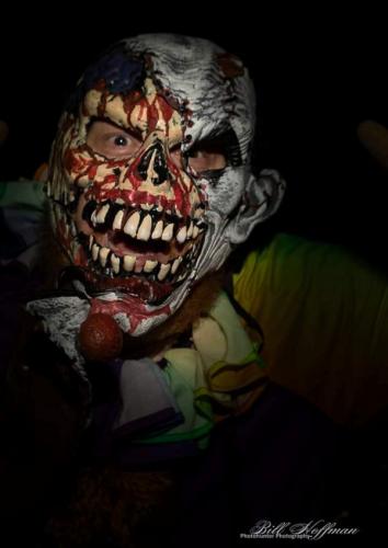 screaming-scary-clown