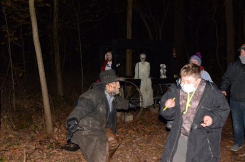 undertaker-scaring-haunted-woods-visitors